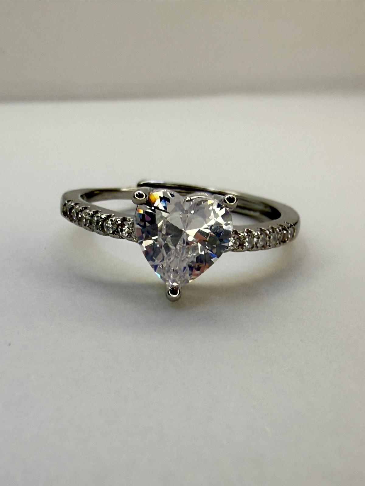 Anillo Valia