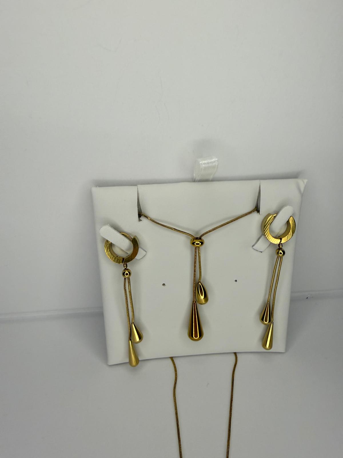Conjunto Golden Leaks